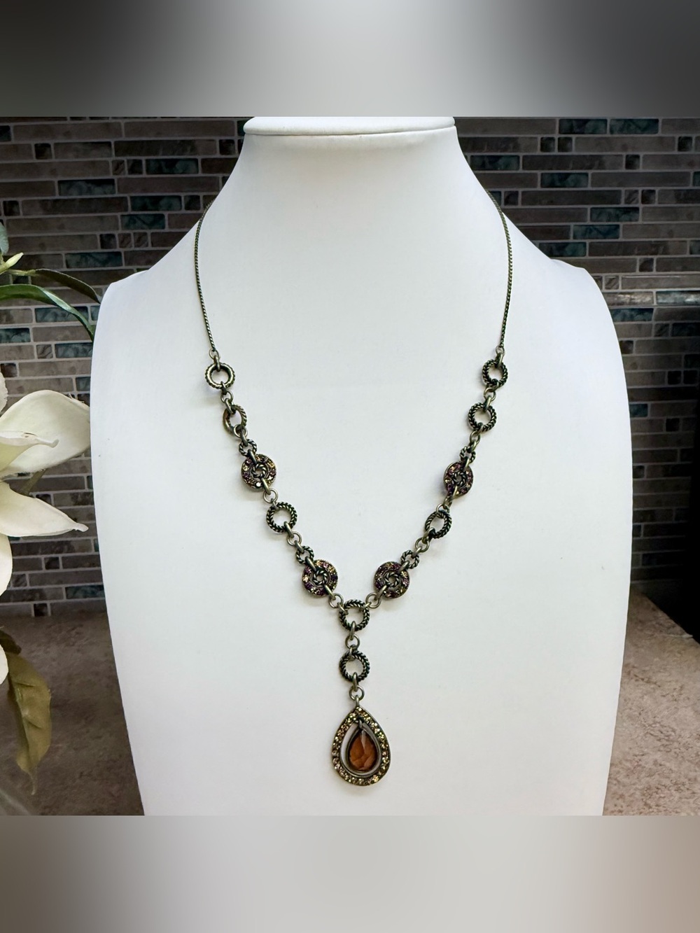 VCLM y-style necklace